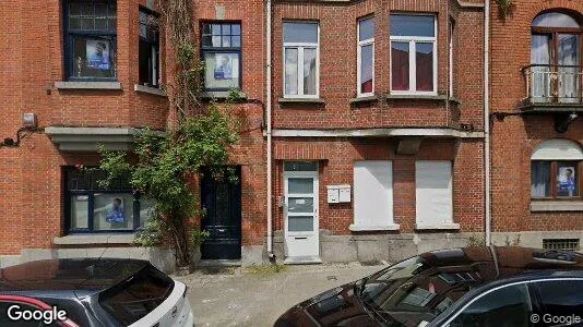 Apartments for rent in Brussels Schaarbeek - Photo from Google Street View