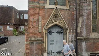 Apartments for rent in Tonbridge - Kent - Photo from Google Street View