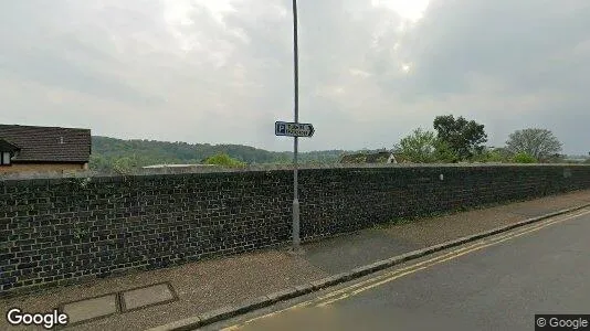 Apartments for rent in High Wycombe - Buckinghamshire - Photo from Google Street View