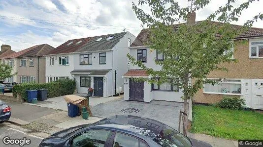 Apartments for rent in Greenford - Middlesex - Photo from Google Street View