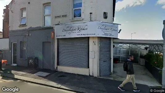 Apartments for rent in Reading - Berkshire - Photo from Google Street View