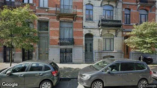 Apartments for rent in Brussels Schaarbeek - Photo from Google Street View