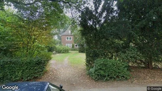 Apartments for rent in Hamburg Altona - Photo from Google Street View