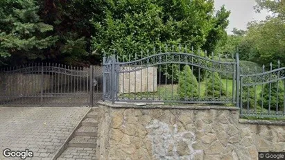 Apartments for rent in Budapest II. kerület - Photo from Google Street View