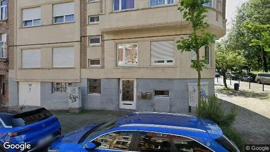 Apartments for rent in Brussels Schaarbeek - Photo from Google Street View