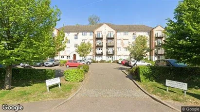 Apartments for rent in London N11 - Photo from Google Street View