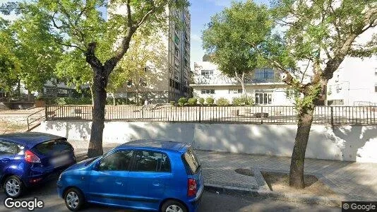 Apartments for rent in Madrid Puente de Vallecas - Photo from Google Street View
