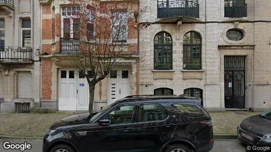 Apartments for rent in Brussels Elsene - Photo from Google Street View