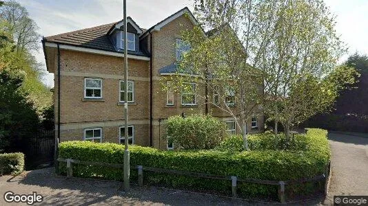 Apartments for rent in London N11 - Photo from Google Street View