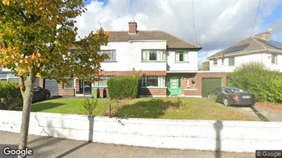 Apartments for rent in Dublin 9 - Photo from Google Street View