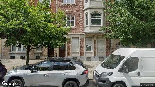 Apartments for rent in Brussels Schaarbeek - Photo from Google Street View