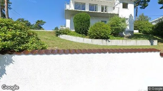 Apartments for rent in Oslo Nordstrand - Photo from Google Street View