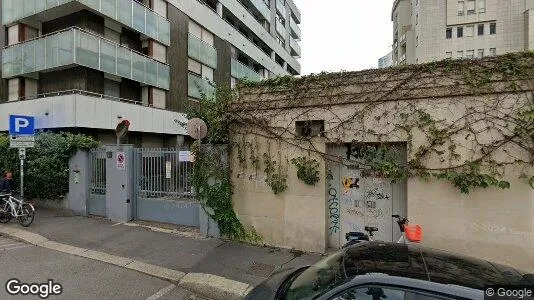 Rooms for rent in Milano Zona 2 - Stazione Centrale, Gorla, Turro, Greco, Crescenzago - Photo from Google Street View