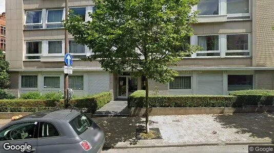 Apartments for rent in Brussels Elsene - Photo from Google Street View