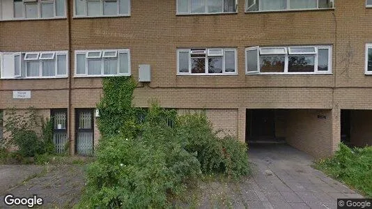 Apartments for rent in Milton Keynes - Buckinghamshire - Photo from Google Street View
