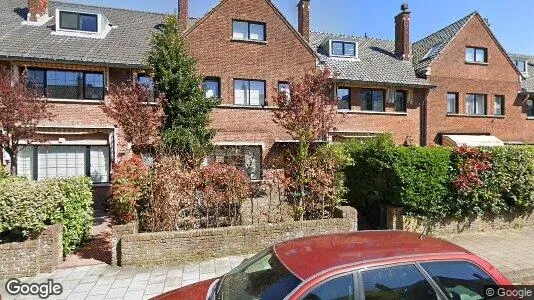 Apartments for rent in The Hague Haagse Hout - Photo from Google Street View