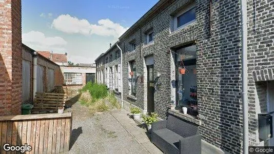 Apartments for rent in Niel - Photo from Google Street View