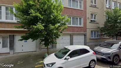 Apartments for rent in Brussels Sint-Lambrechts-Woluwe - Photo from Google Street View
