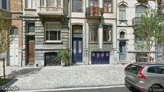 Apartments for rent in Brussels Schaarbeek - Photo from Google Street View