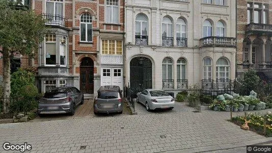 Apartments for rent in Brussels Ukkel - Photo from Google Street View