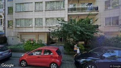 Apartments for rent in Brussels Ukkel - Photo from Google Street View