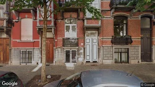 Apartments for rent in Brussels Schaarbeek - Photo from Google Street View