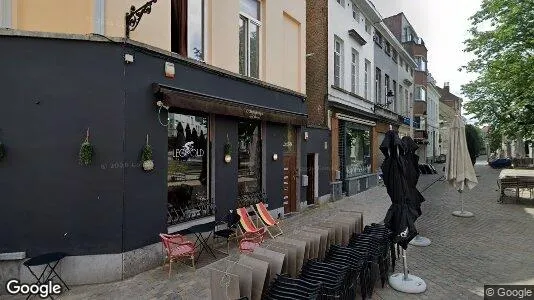 Apartments for rent in Brussels Elsene - Photo from Google Street View