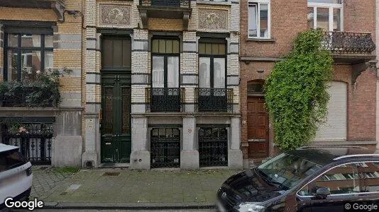 Apartments for rent in Brussels Schaarbeek - Photo from Google Street View