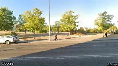 Apartments for rent in El Encinar de los Reyes - Photo from Google Street View