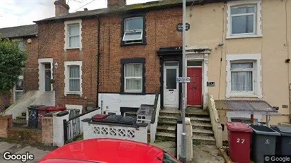 Apartments for rent in Reading - Berkshire - Photo from Google Street View