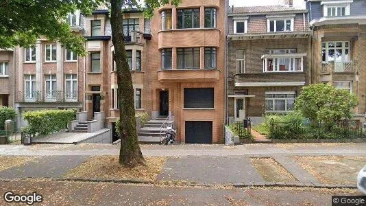 Apartments for rent in Brussels Elsene - Photo from Google Street View