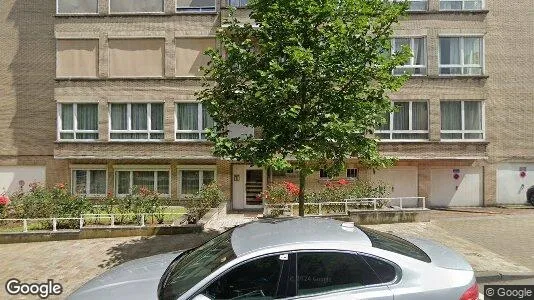 Apartments for rent in Brussels Elsene - Photo from Google Street View