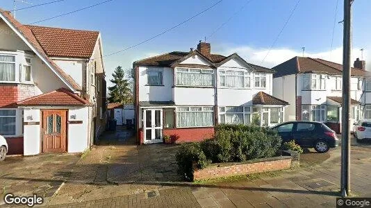 Apartments for rent in Stanmore - Middlesex - Photo from Google Street View