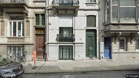 Apartments for rent in Brussels Schaarbeek - Photo from Google Street View