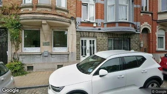 Apartments for rent in Brussels Schaarbeek - Photo from Google Street View
