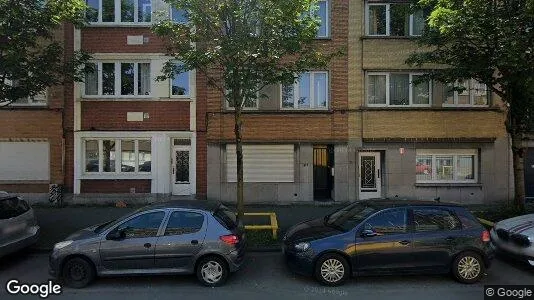 Apartments for rent in Brussels Schaarbeek - Photo from Google Street View