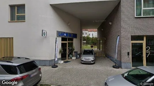 Apartments for rent in Brussels Sint-Jans-Molenbeek - Photo from Google Street View