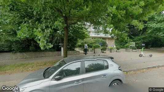 Apartments for rent in Brussels Sint-Jans-Molenbeek - Photo from Google Street View