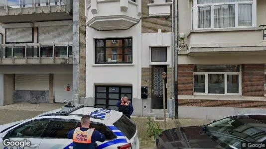 Apartments for rent in Brussels Ukkel - Photo from Google Street View