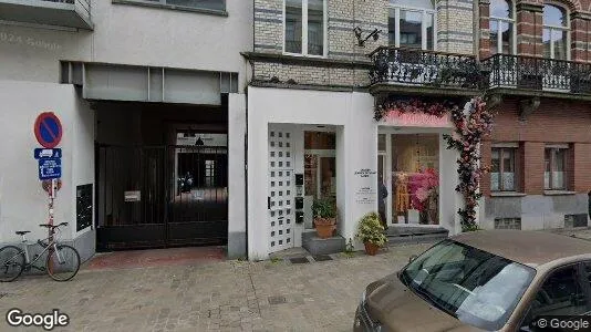 Apartments for rent in Brussels Elsene - Photo from Google Street View