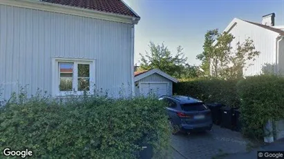 Apartments for rent in Stockholm West - Photo from Google Street View
