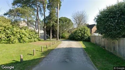 Apartments for rent in Farnborough - Hampshire - Photo from Google Street View