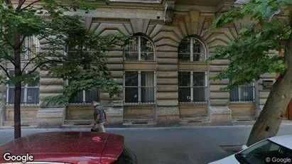 Apartments for rent in Budapest II. kerület - Photo from Google Street View