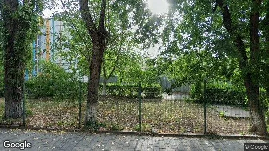 Apartments for rent in Bucharest - Sectorul 2 - Photo from Google Street View