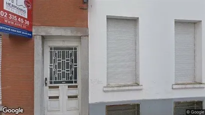 Apartments for rent in Brussels Elsene - Photo from Google Street View