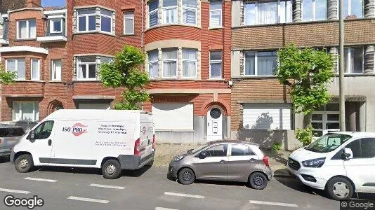 Apartments for rent in Brussels Schaarbeek - Photo from Google Street View