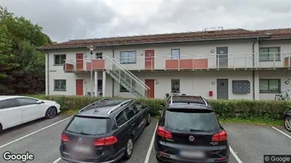 Apartments for rent in Mark - Photo from Google Street View