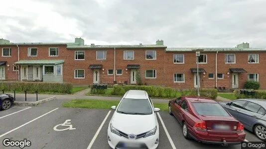 Apartments for rent in Mark - Photo from Google Street View
