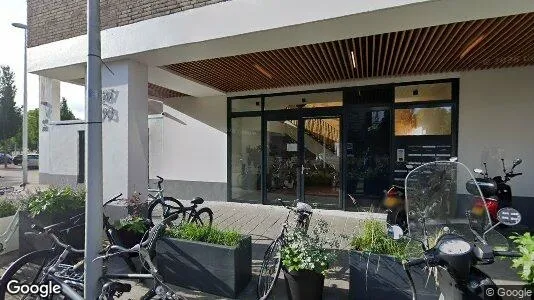 Apartments for rent in Amsterdam Geuzenveld / Slotermeer - Photo from Google Street View