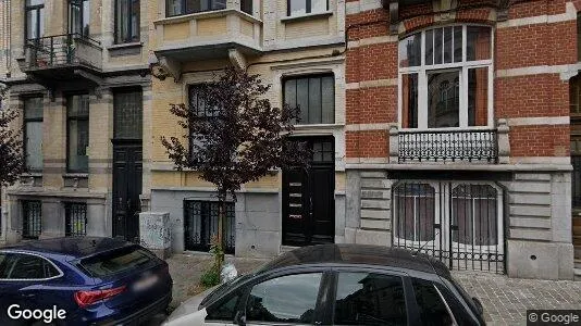 Apartments for rent in Brussels Elsene - Photo from Google Street View